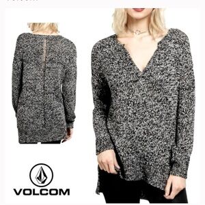 Volcom Keepin CozyWomen's Black and White V-Neck Sweater